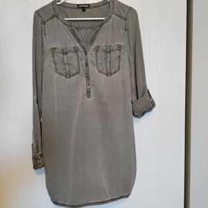 Express small shirt dress